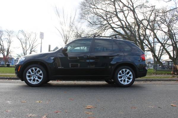 2013 BMW X5 xDrive35i Premium - cars & trucks - by dealer - vehicle... for sale in Clifton, NJ – photo 2