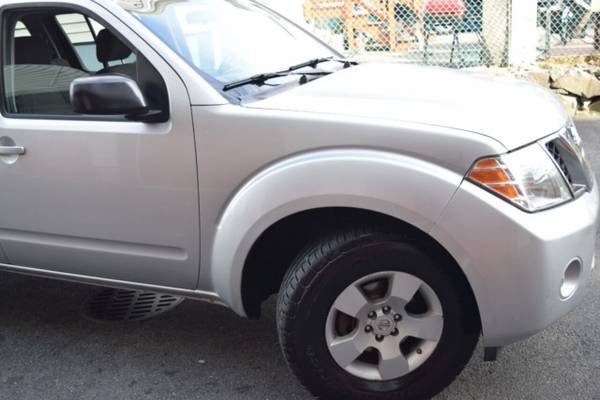 *2009* *Nissan* *Pathfinder* *S 4x4 4dr SUV* - cars & trucks - by... for sale in Paterson, PA – photo 10