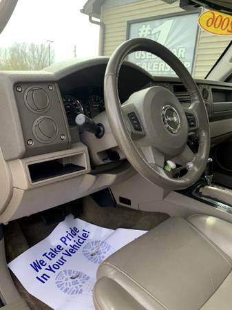 2006 Jeep Commander 4dr 4WD - - by dealer - vehicle for sale in Chesaning, MI – photo 10