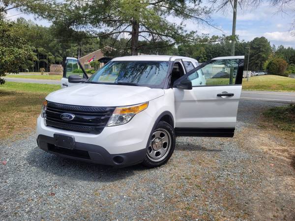 2013 Ford Explorer Sport 4x4 - Low miles - Very clean ! - cars & for sale in Monroe, NC – photo 2