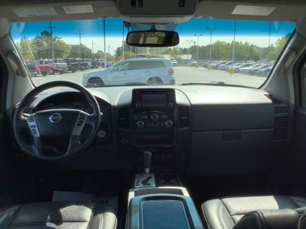 Nice! 2015 Nissan Titan SL! 4x4! Crew Cab! Finance Guaranteed! -... for sale in Ortonville, MI – photo 20