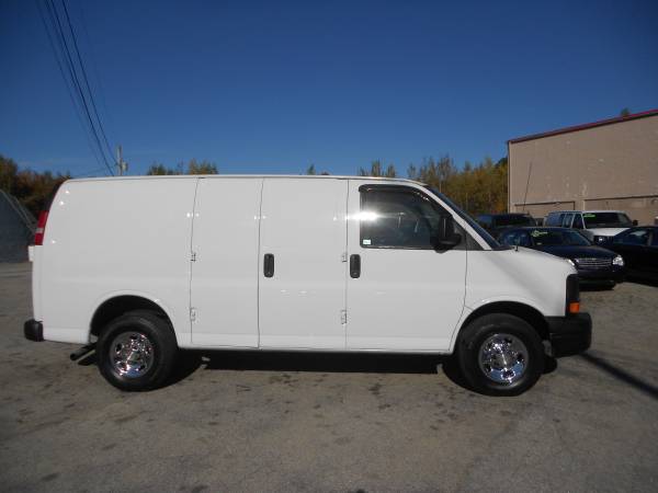 2010 Chevy EXPRESS 2500 3dr Cargo Van Work Van ***1 year Warranty** for sale in hampstead, RI – photo 4