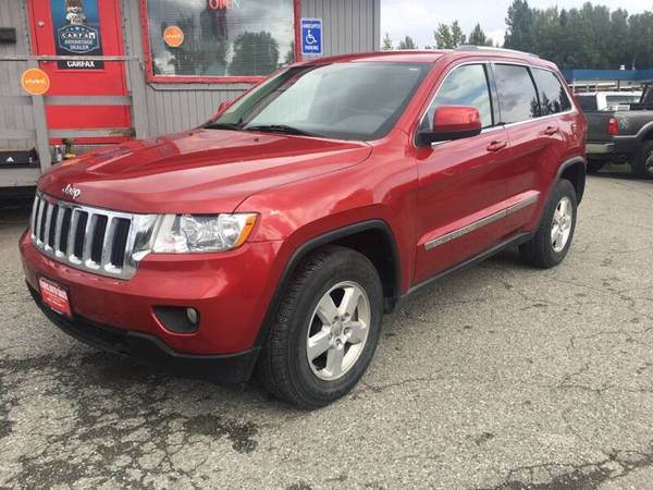 2011 Jeep Grand Cherokee 4x4 - cars & trucks - by dealer - vehicle... for sale in Anchorage, AK – photo 4