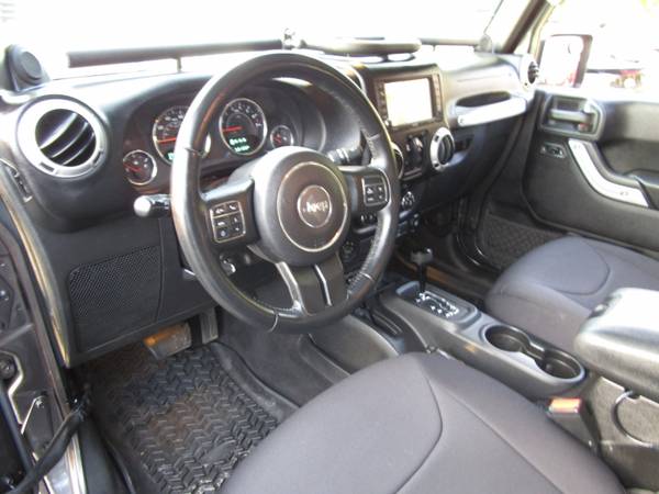 2014 Jeep Wrangler Unlimited 4X4 4dr SAHARA *GRAY* 59K LOTS OF... for sale in Milwaukie, OR – photo 10
