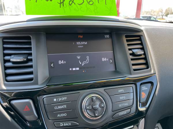 2018 Nissan Pathfinder SV 4WD! LOW Miles/Local Vehicle/VERY for sale in Billings, MT – photo 21
