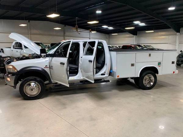 2017 Dodge Ram 5500 4X4 6.7l cummins diesel chassis utility bed for sale in Houston, TX – photo 2