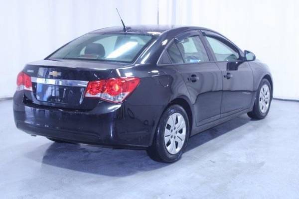 2014 CHEVROLET CRUZE Sedan LS (Automatic) - - by for sale in Massillon, OH – photo 5