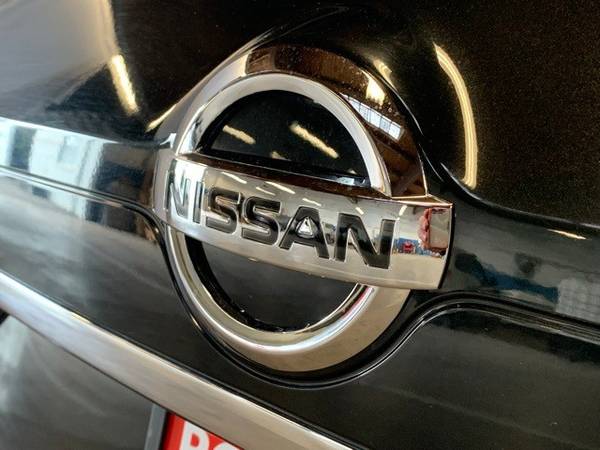 2018 Nissan Rogue SV SUV for sale in Tigard, OR – photo 11