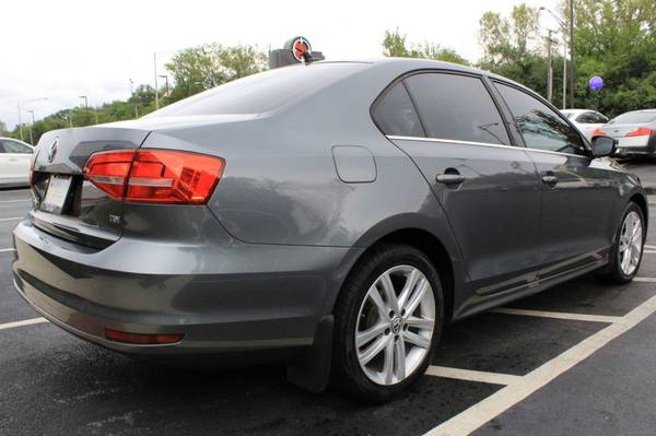 2015 *Volkswagen* *Jetta Sedan* *4dr DSG 2.0L TDI SEL for sale in Oak Forest, IL – photo 8