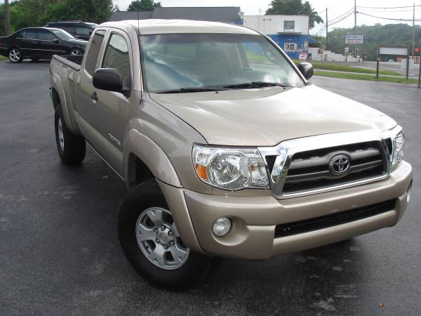 2007 Toyota Tacoma for sale in Mount Carmel, TN, TN – photo 4