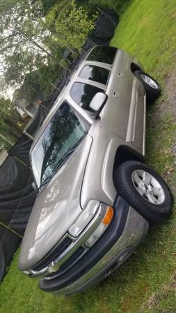 2001 chevy suburban for sale in Washington, District Of Columbia – photo 2
