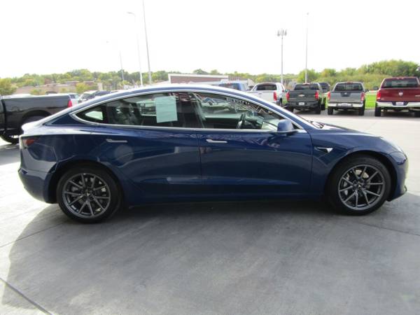 2020 *Tesla* *Model 3* *Long Range AWD* Deep Blue Me - cars & trucks... for sale in Omaha, NE – photo 8