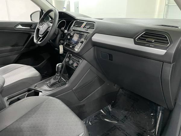 2019 Volkswagen Tiguan 2 0T SE FWD - - by dealer for sale in Norco, CA – photo 19