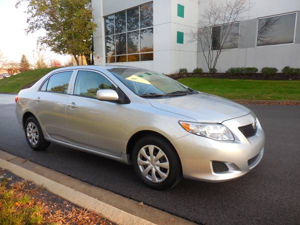 2010 Toyota Corolla LE - cars & trucks - by owner - vehicle... for sale in Bartlett, IL – photo 7