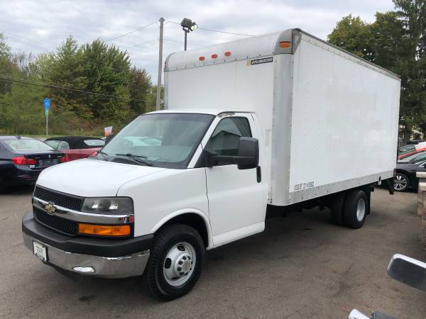 💥11 Dually Box Truck-Runs 100%One Owner/37K Miles/Super Deal💥 for sale in Youngstown, OH – photo 7
