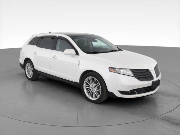 2015 Lincoln MKT EcoBoost Sport Utility 4D hatchback White - FINANCE... for sale in Washington, District Of Columbia – photo 15