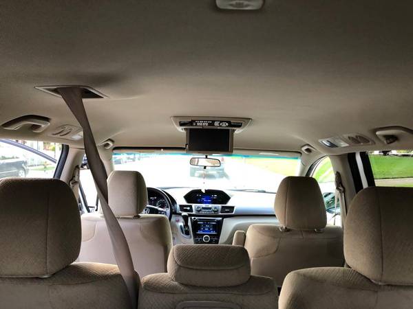 2017 Honda Odyssey Special Edition - cars & trucks - by owner -... for sale in Bakersfield, CA – photo 13