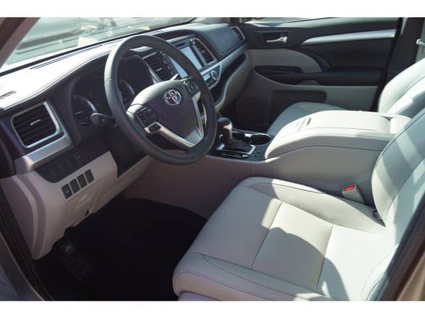 2016 Toyota Highlander XLE V6 for sale in Hurst, TX – photo 6