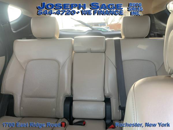 2013 Hyundai Santa Fe - We take trade-ins! Push, pull, or drag! for sale in Rochester , NY – photo 9