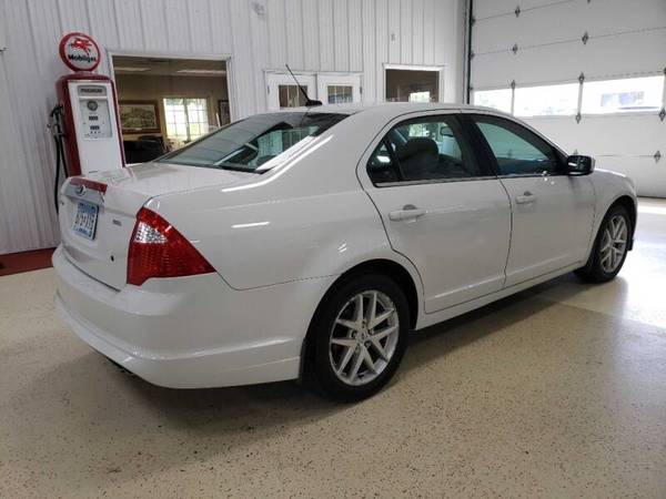 2011 FORD FUSION SEL * HOLIDAY SPECIAL * - cars & trucks - by dealer... for sale in Rochester, MN – photo 6
