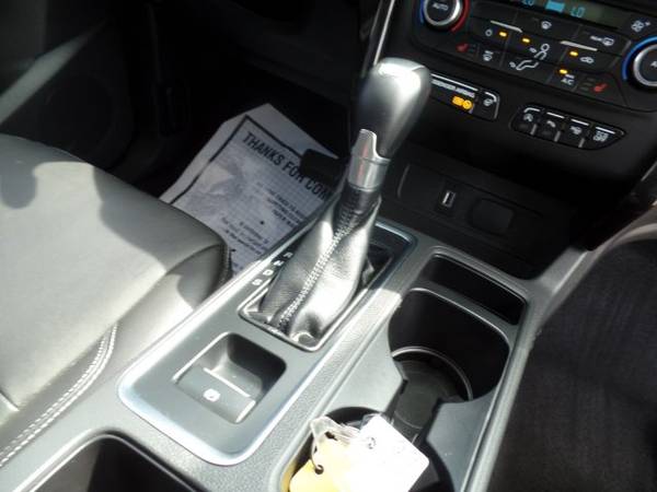2017 Ford Escape Titanium 4X4 (Mileage: 10,481)Ford Certified for sale in Devine, TX – photo 19