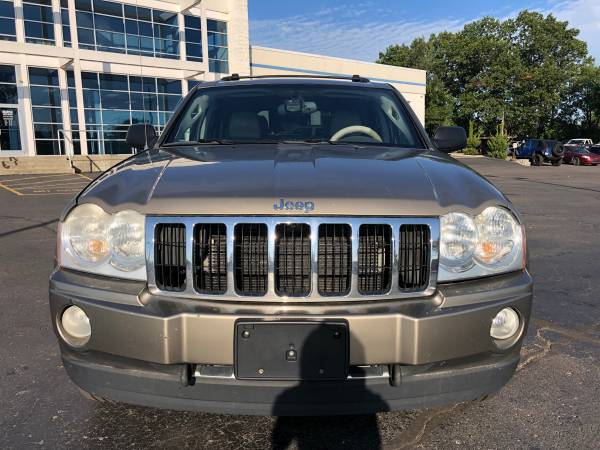 Great Price! 2005 Jeep Grand Cherokee Limited! 4x4! Loaded! for sale in Ortonville, OH – photo 8
