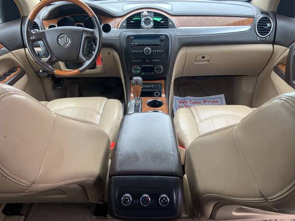 2008 Buick Enclave CXL AWD - cars & trucks - by dealer - vehicle... for sale in milwaukee, WI – photo 18