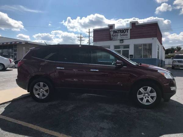 ---- 2010 CHEVY TRAVERSE LT AWD ---- for sale in LAWTON, OK – photo 7