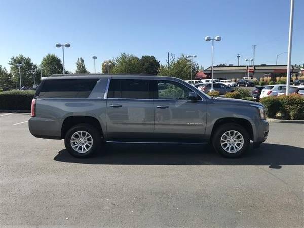 2019 GMC Yukon XL SLT WORK WITH ANY CREDIT! - cars & trucks - by... for sale in Newberg, OR – photo 2