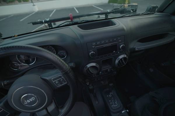 Low mileage 2017 Jeep Wrangler Sport 6,000 miles Under Warranty for sale in Tempe, AZ – photo 17