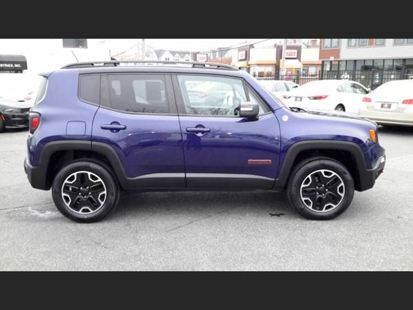 2016 Jeep Renegade Trailhawk 4x4 4dr SUV with - - by for sale in Wakefield, MA – photo 5