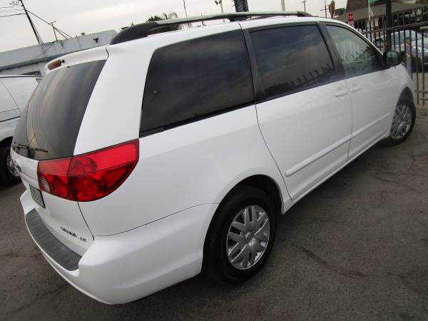 XXXXX 2007 Toyota Sienna LE / 1 OWNER Clean TITLE Excellent... for sale in Fresno, CA – photo 7