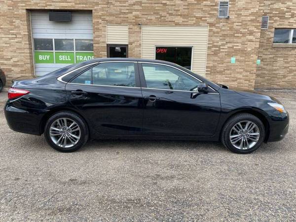 2017 Toyota Camry SE - cars & trucks - by dealer - vehicle... for sale in Beloit, IL – photo 4