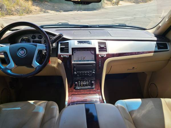 2009 Cadillac Escalade Luxury - - by dealer - vehicle for sale in Phoenix, AZ – photo 14