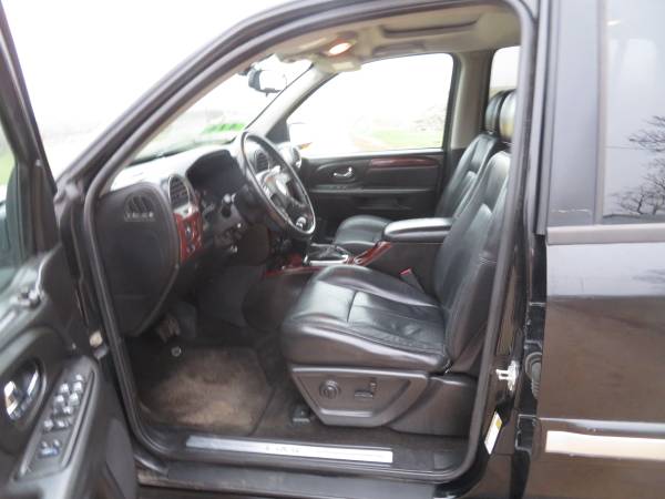 2005 GMC ENVOY XL, 4X4, 138K - cars & trucks - by dealer - vehicle... for sale in Wells, MN – photo 6