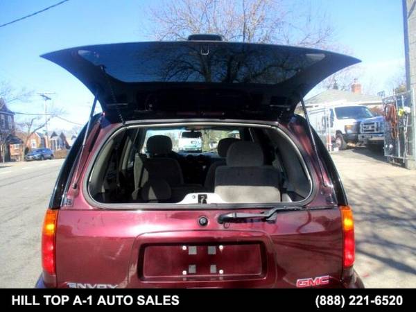 2006 GMC Envoy 4dr 4WD SLE SUV - - by dealer - vehicle for sale in Floral Park, NY – photo 16