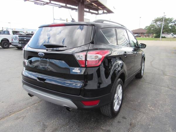 2018 Ford Escape SE - cars & trucks - by dealer - vehicle automotive... for sale in Rockford, IL – photo 8