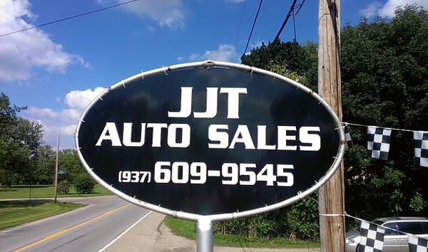 2008 Saturn Outlook XE AWD Sport Utility 4-Door - cars & trucks - by... for sale in Dayton, OH – photo 24