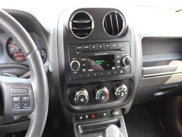 2014 Jeep Patriot Latitude 4WD - cars & trucks - by dealer - vehicle... for sale in Charlottesville, VA – photo 12