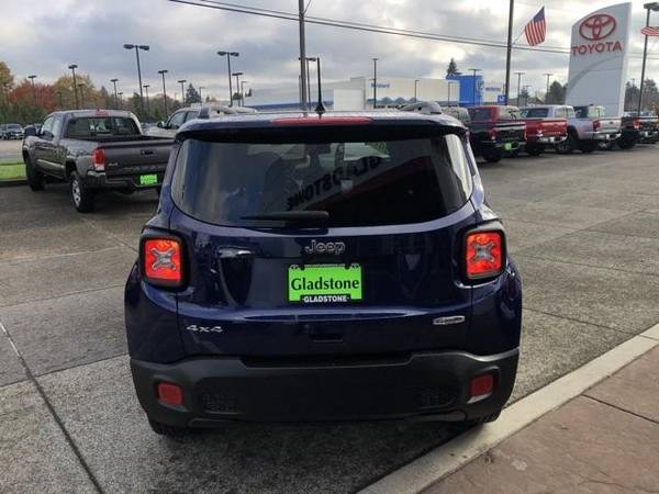 2018 Jeep Renegade Latitude CALL/TEXT - cars & trucks - by dealer -... for sale in Gladstone, OR – photo 5