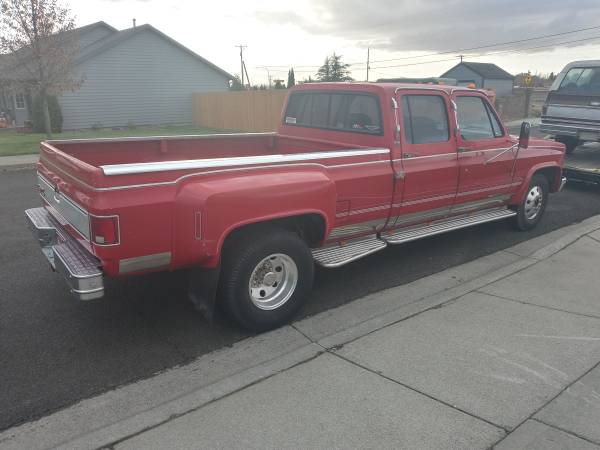 89 GMC Crew cab 2wd - cars & trucks - by owner - vehicle automotive... for sale in College Place, WA – photo 2