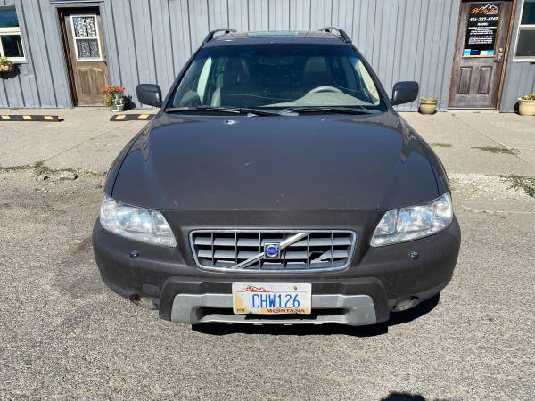 2006 Volvo XC70 AWD, 2.5L Turbo Heated Leather Sunroof 2Sets of... for sale in LIVINGSTON, MT – photo 2