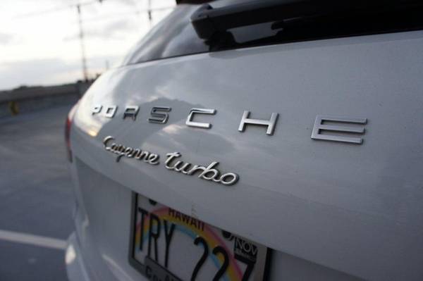 2015 Porsche Cayenne Cayenne Turbo EZ FINANCING! - cars & trucks -... for sale in Honolulu, HI – photo 24