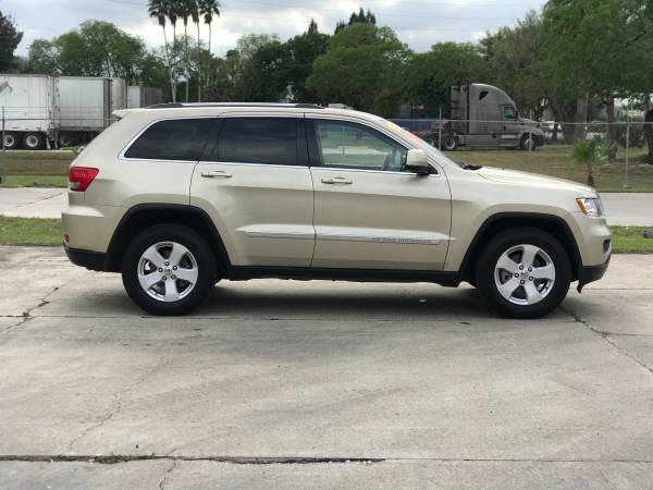 2011 JEEP GRAND CHEROKEE LAREDO - cars & trucks - by owner - vehicle... for sale in Brownsville, TX – photo 5