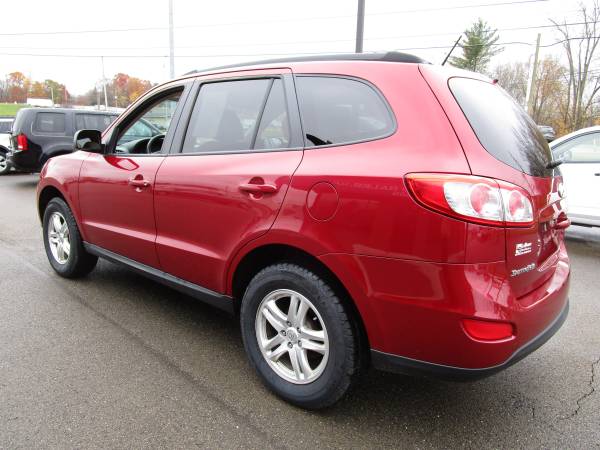 '12 Hyundai Santa Fe NEW TIRES & AWD ! - cars & trucks - by dealer -... for sale in Waterford, PA – photo 5