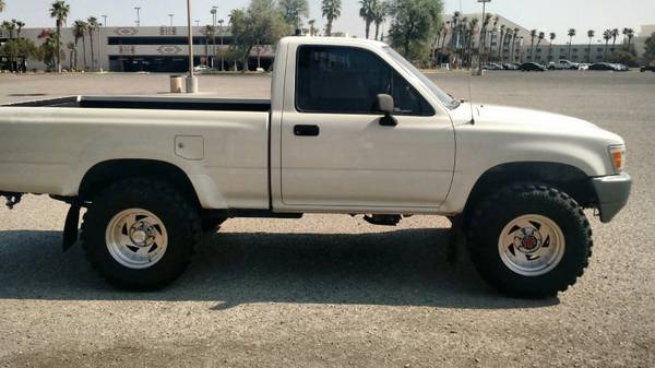 1990 Toyota pick up - cars & trucks - by owner - vehicle automotive... for sale in Laughlin, AZ – photo 6