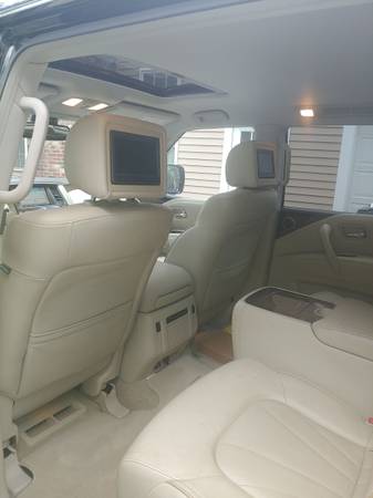 beautiful Infinity QX56 all wheel drive loaded with full option for sale in Sudbury, MA – photo 10