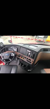Freightliner Cascadia 2019 for sale in Schaumburg, IL – photo 4