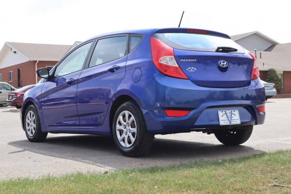 2014 Hyundai Accent GS Sedan - - by dealer - vehicle for sale in Longmont, CO – photo 7