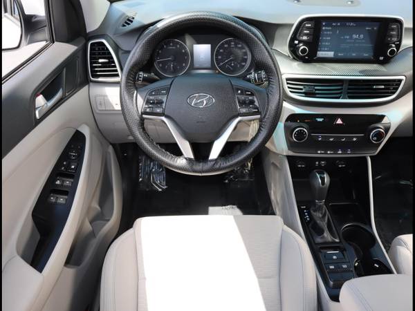 2019 Hyundai Tucson SE FWD - - by dealer - vehicle for sale in Spring Hill, FL – photo 20
